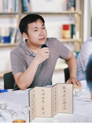 殷鑫01 殷鑫01